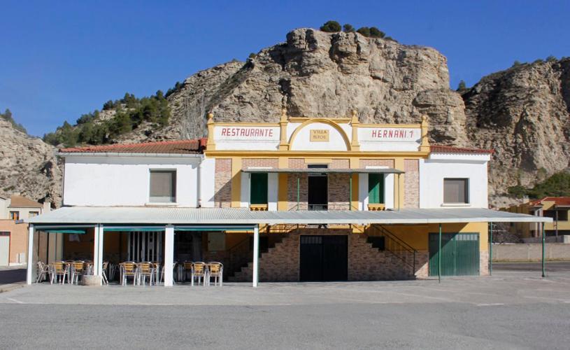 Hernani Bardenas Arguedas Exteriör bild